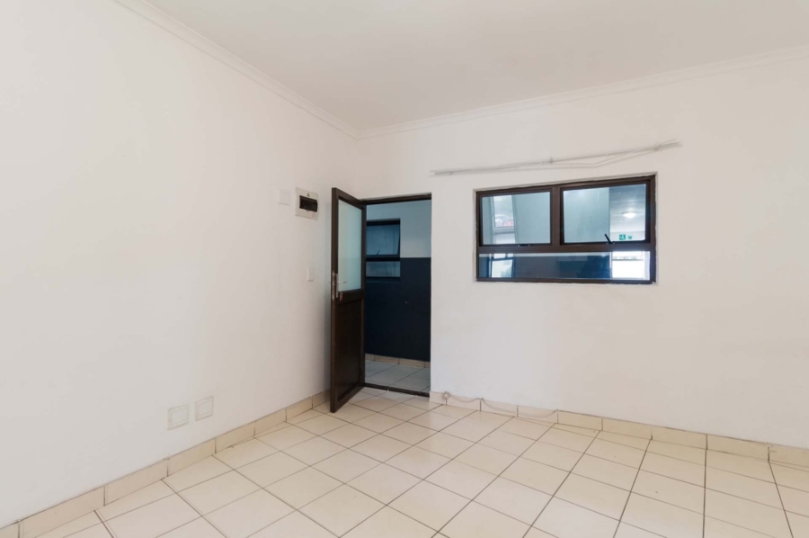 2 Bedroom Property for Sale in Observatory Western Cape